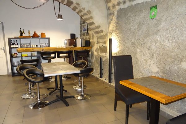 restaurant comme à la maisn le Puy en velay Chemins de Saint Jacques de Compostelle Cluny Lyon Conques Genève (3)