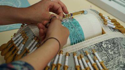 centre-denseignement-de-la-dentelle-du-Puy-en-Velay-Attractivite-5-400x225