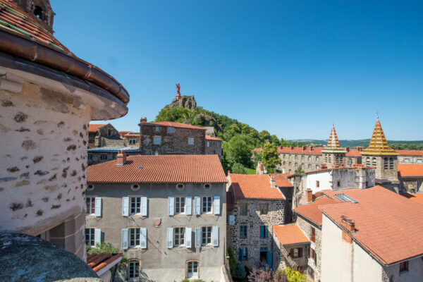 3470---le-muse-du-camino-rvle-limportance-du-plerinage-au-dpart-du-puy-en-velay_9947378225_o